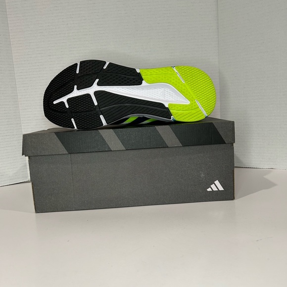 Adidas Men's Questar 2, Size 9.5 & Color: White/Arctic Night/Lucid Lemon - Picture 2 of 7